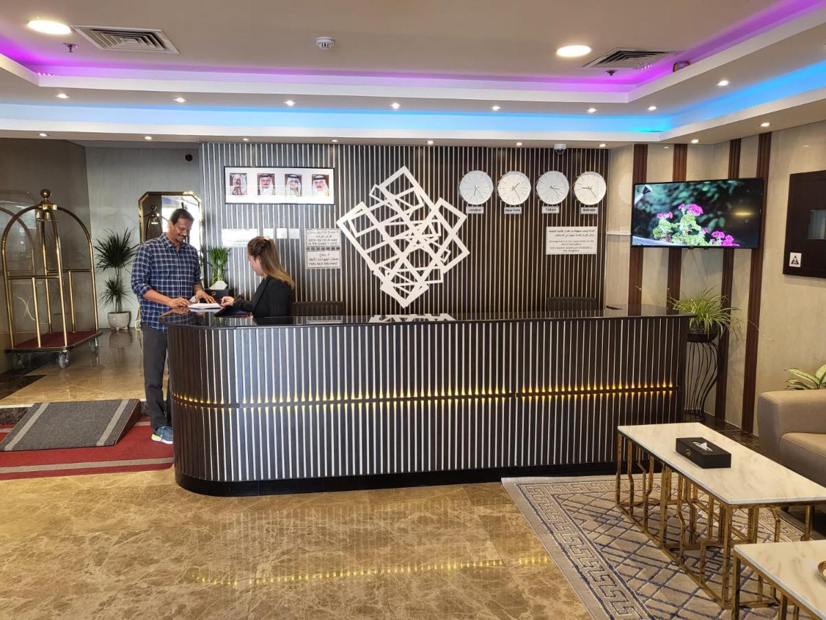 Aparthotel Sirius Tower Al Manamah Esterno foto