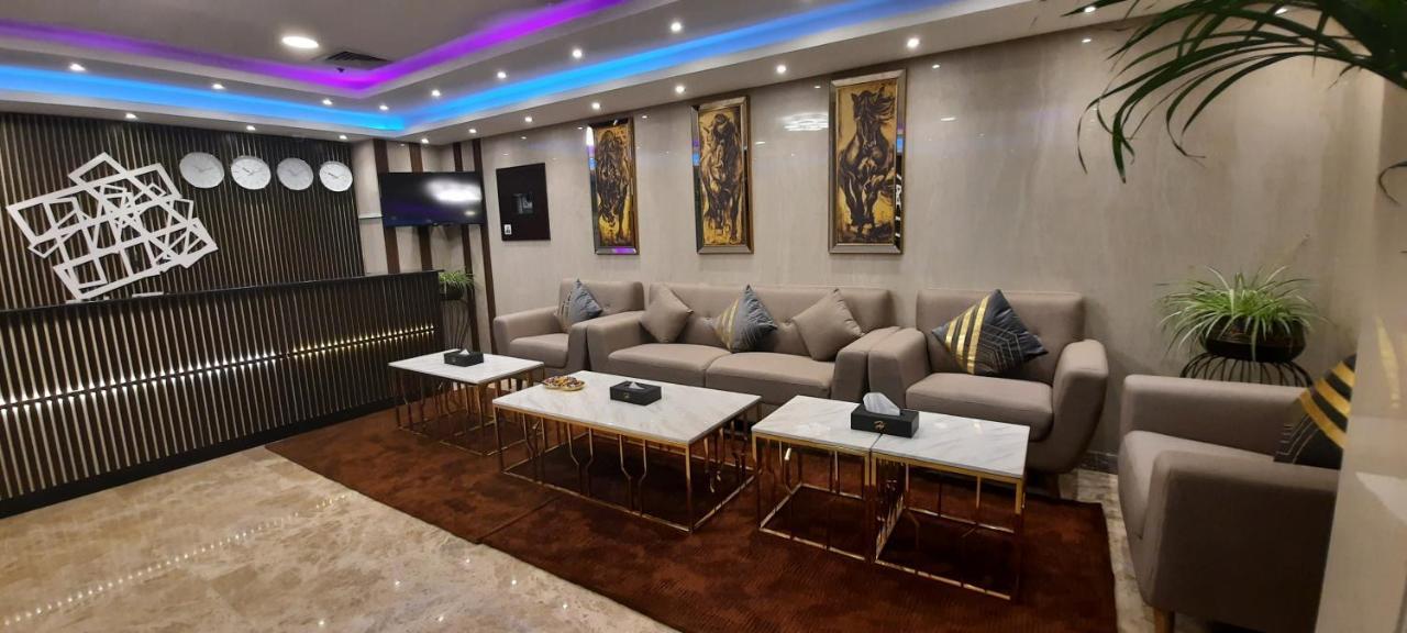 Aparthotel Sirius Tower Al Manamah Esterno foto