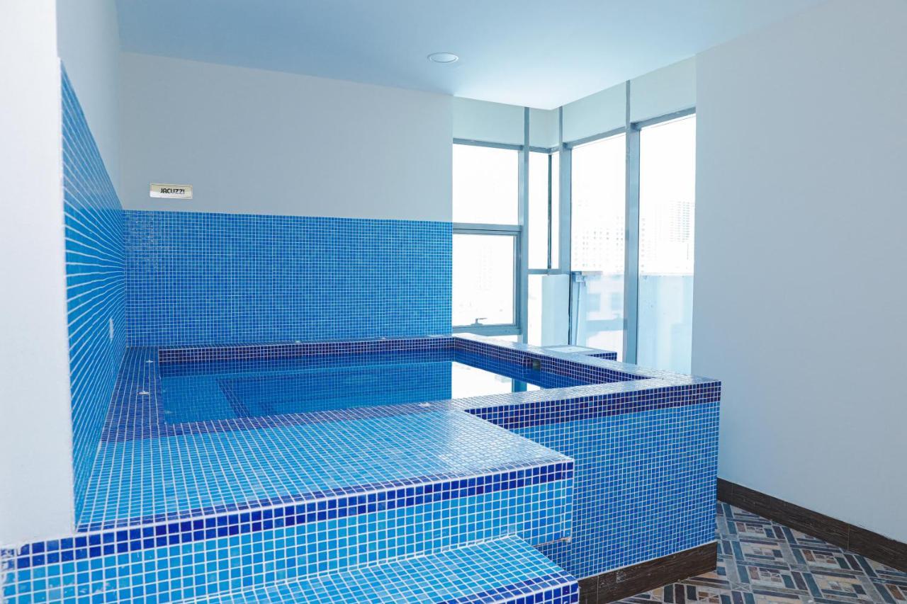 Aparthotel Sirius Tower Al Manamah Esterno foto