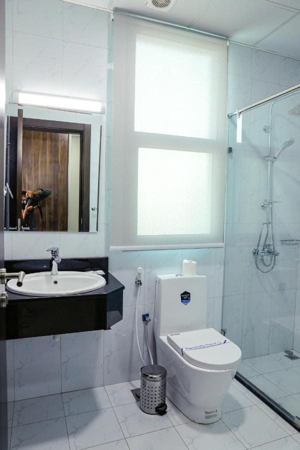 Aparthotel Sirius Tower Al Manamah Esterno foto