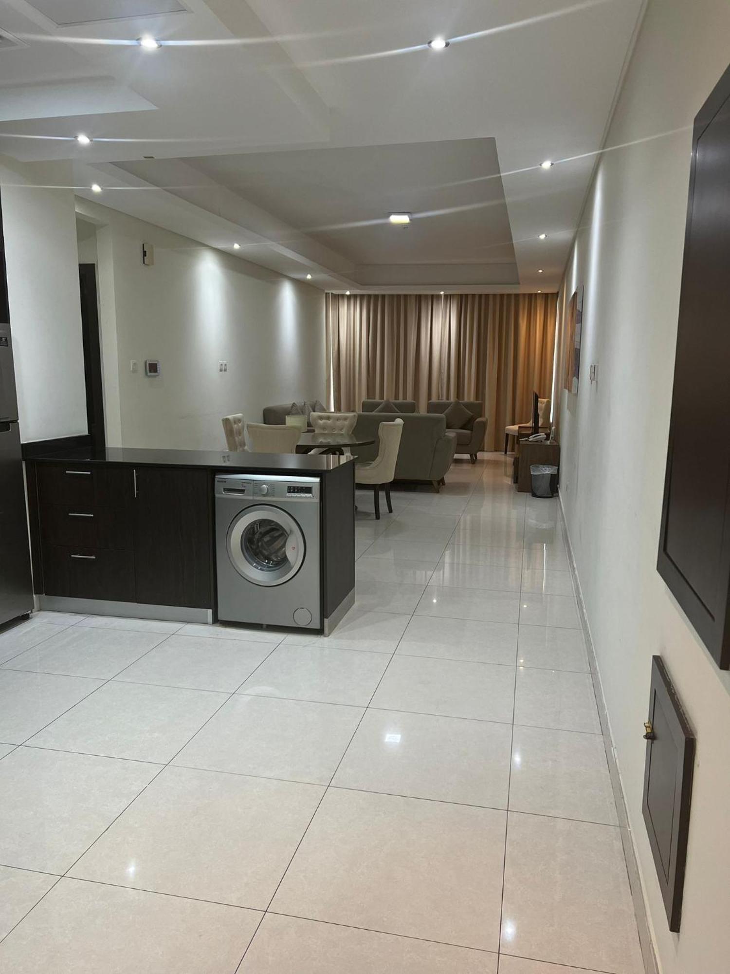 Aparthotel Sirius Tower Al Manamah Esterno foto