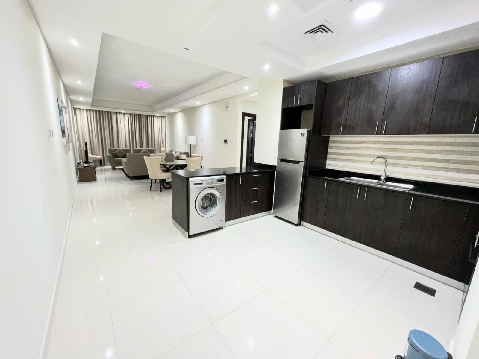 Aparthotel Sirius Tower Al Manamah Esterno foto